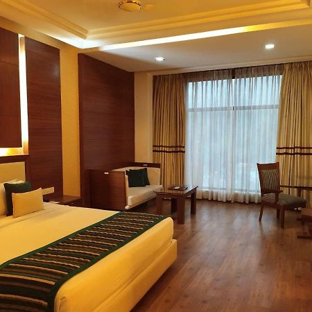 Baba Resorts Dharampur Dharampur  Buitenkant foto