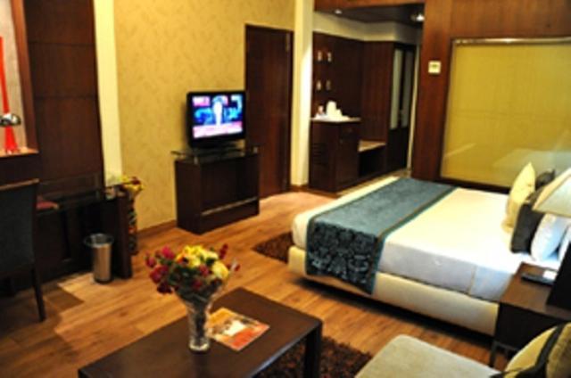 Baba Resorts Dharampur Dharampur  Buitenkant foto