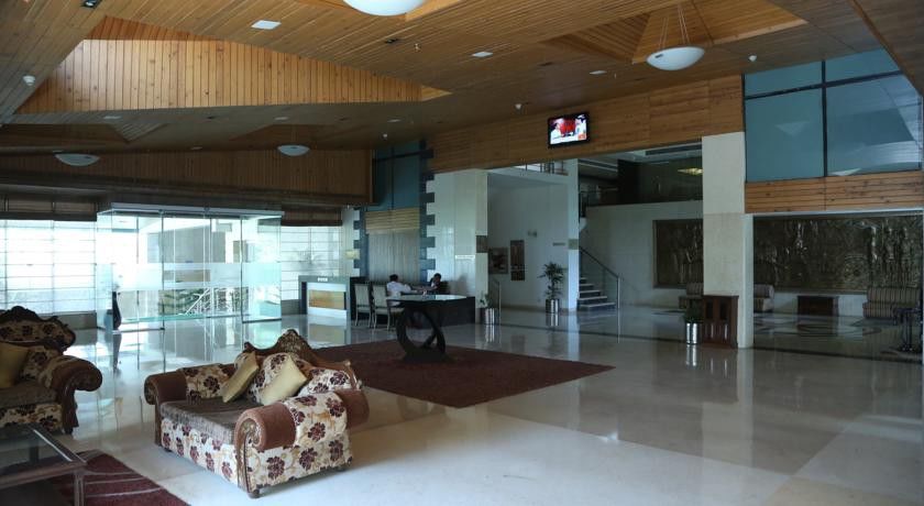 Baba Resorts Dharampur Dharampur  Buitenkant foto